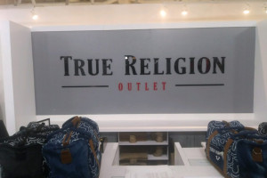 True Religion FCO Cash Wrap Letters