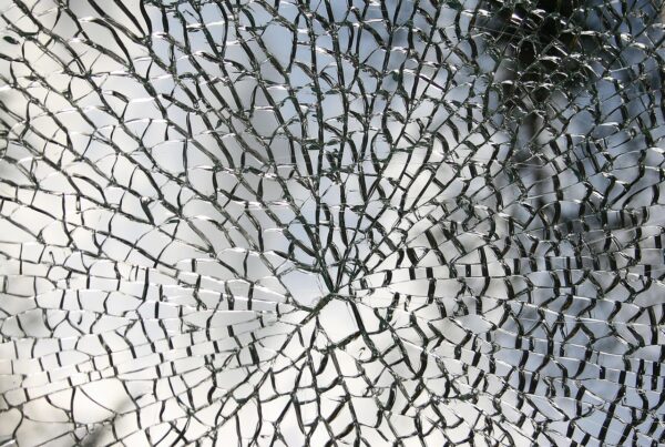 Broken Glass from Spontaneous Glass Breakage